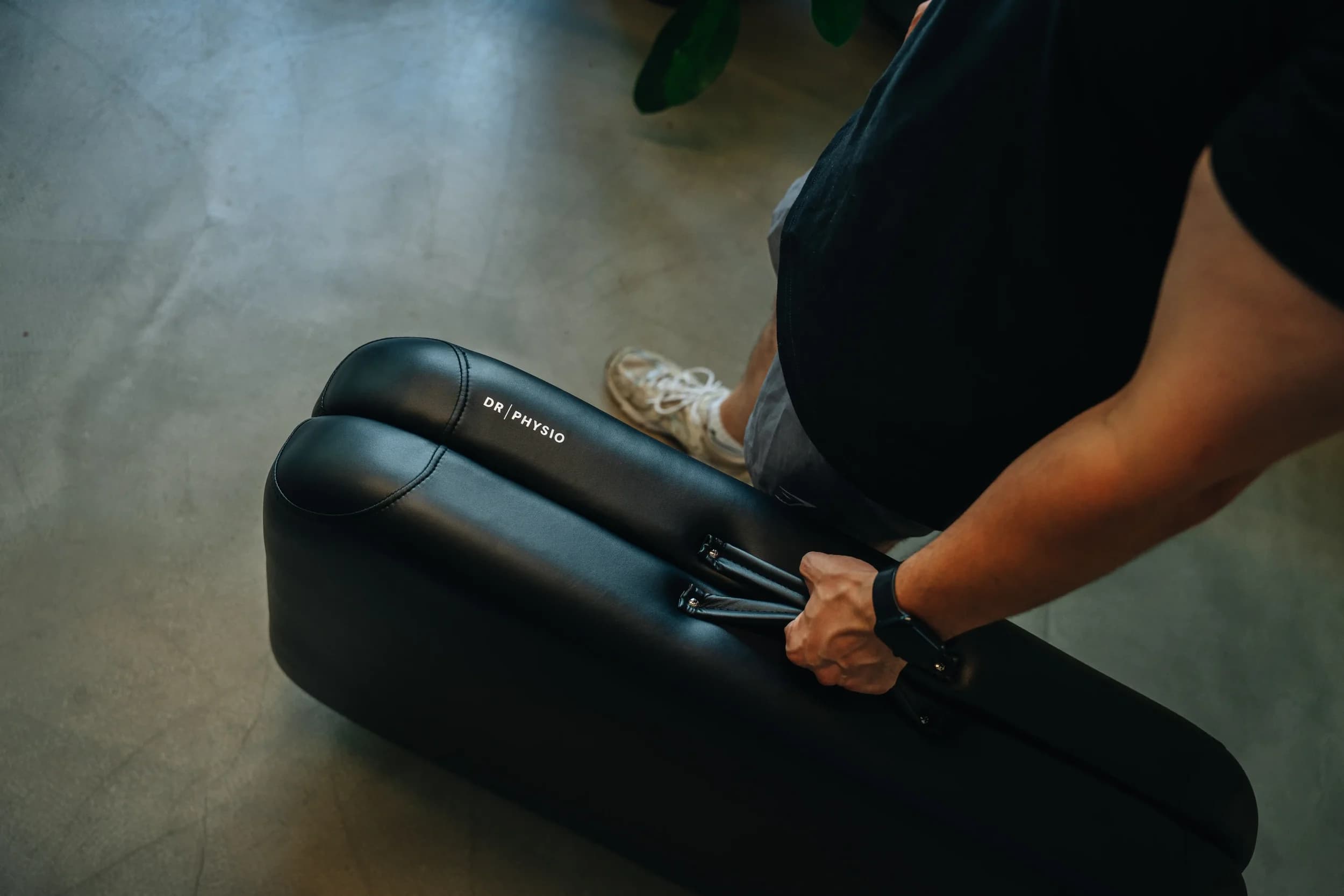 DR PHYSIO Koffer — Mobile Physiotherapie Hausbesuche